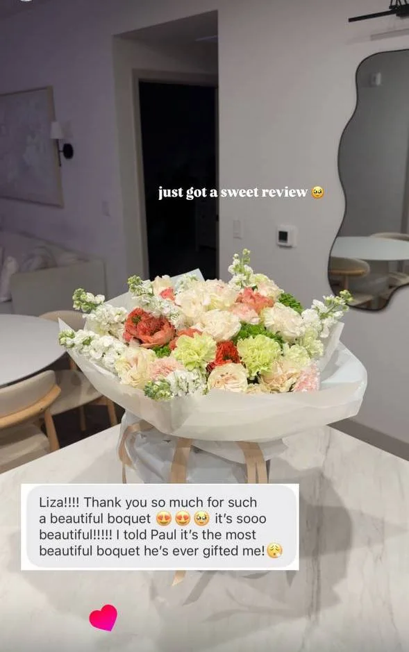 Client review of a gift bouquet by Joy Flowers Studio